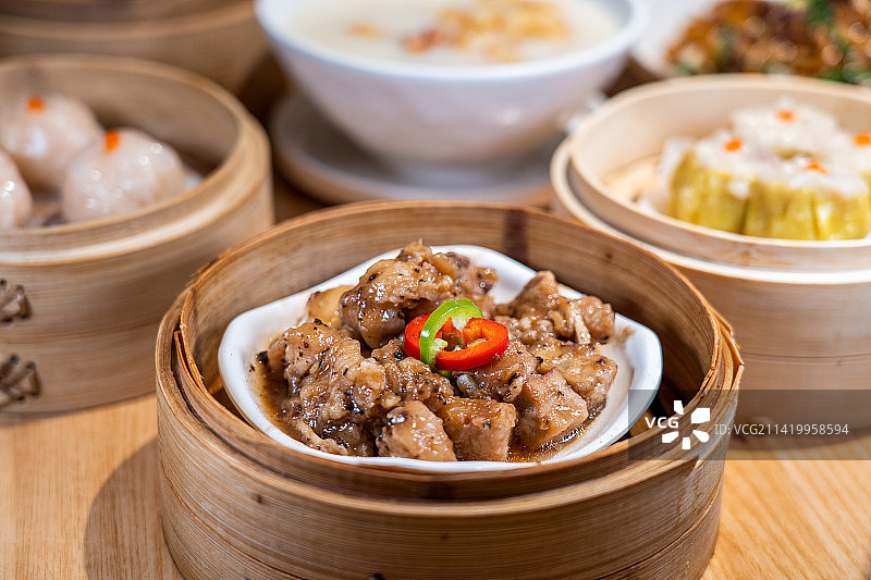 广东广州广式早点心特色传统下午茶 豉汁蒸排骨图片素材