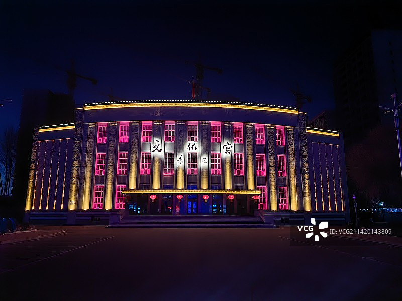 沈飞文化宫夜景图片素材