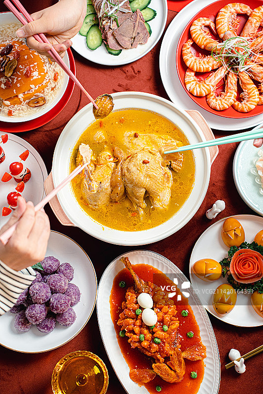 新年除夕团圆年夜饭图片素材