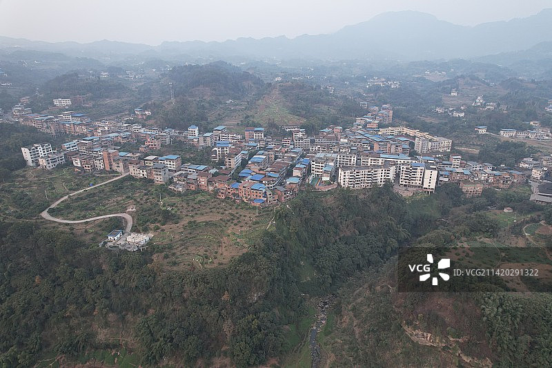 高空视角俯瞰场镇图片素材