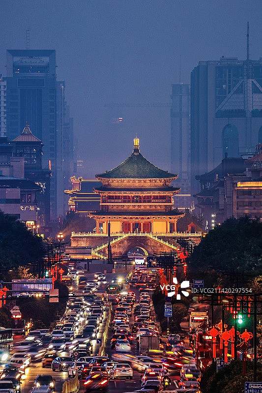 西安钟楼自古繁华图片素材