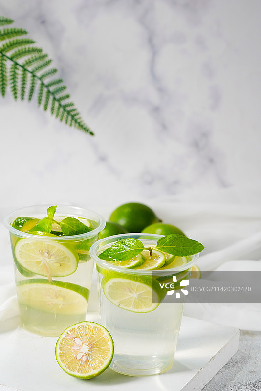 青柠气泡水图片素材