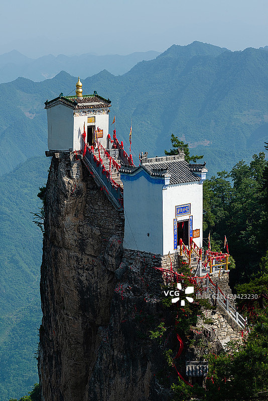 镇安县塔云山金顶观音殿图片素材