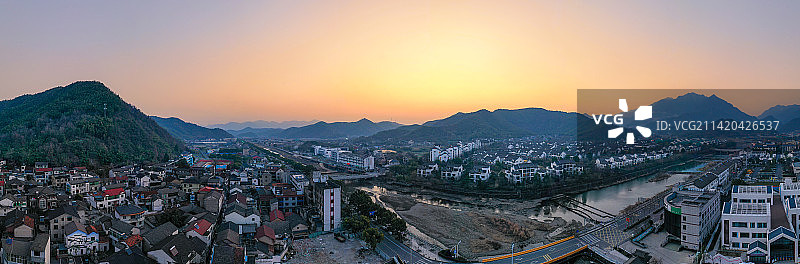 航拍浙江安吉余村，绿水青山就是金山银山理念诞生地图片素材