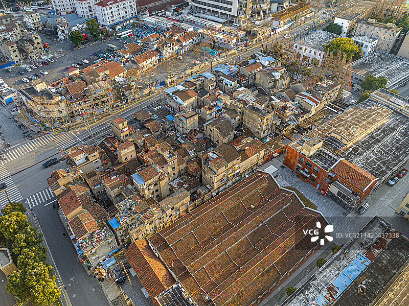 平凉路即将动迁的棚户区 老城厢 旧式里弄 老房子 杨浦区老工业基地 老房子和工业厂房图片素材