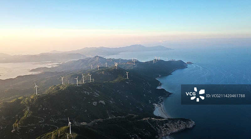 广东江门台山 川山群岛 上川岛风车山 日落航拍图片素材
