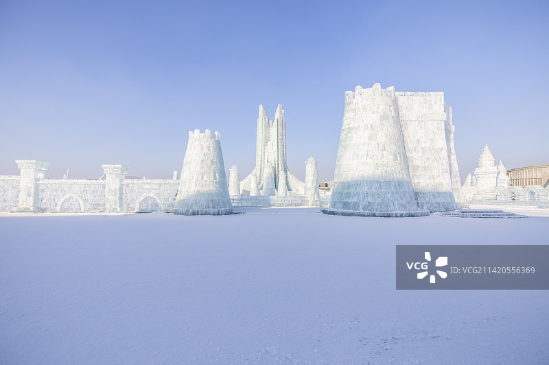哈尔滨冰雪大世界路面广场图片素材