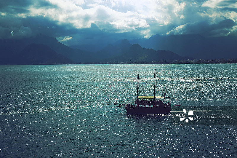 印度尼西亚，天空映衬下的海景图片素材