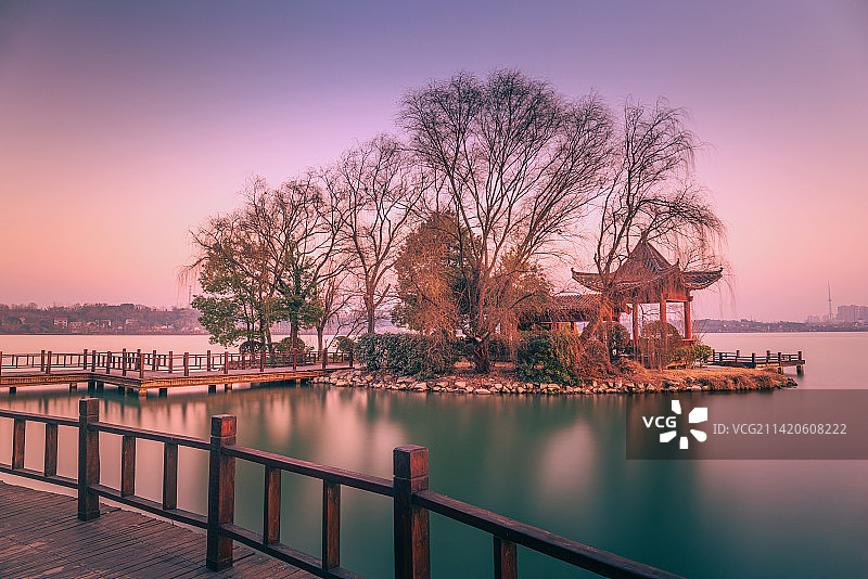 湖北荆门钟祥莫愁湖夕阳风景图片素材
