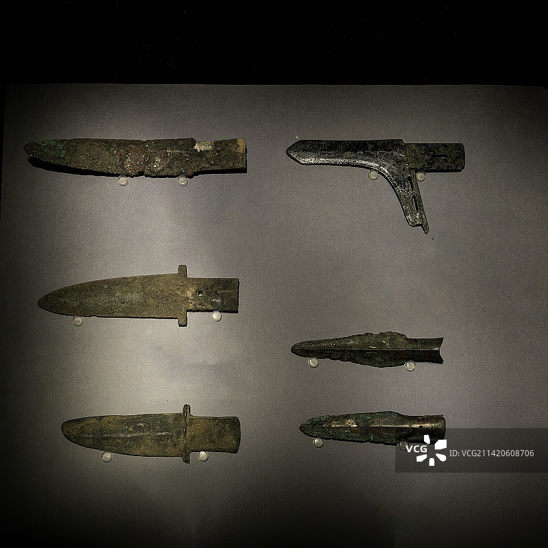 中国周代至汉代的金属兵器图片素材