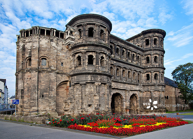 世界文化遗产德国trier特里尔黑门图片素材