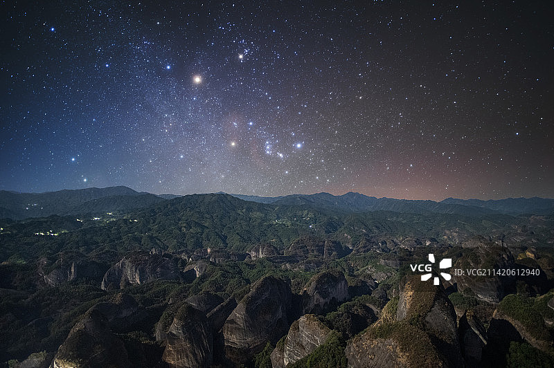 桂林丹霞地貌星空银河图片素材