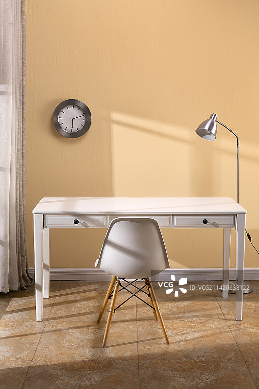 书房办公桌图片素材