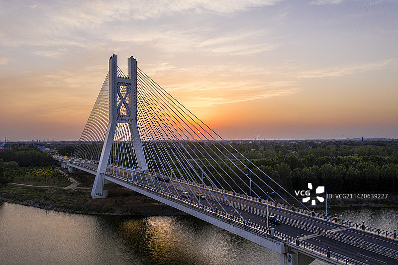 燕潮大桥图片素材