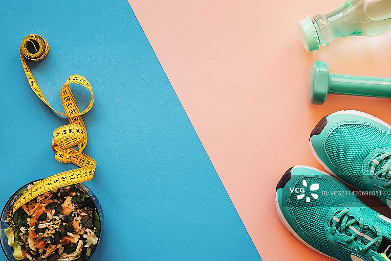 含有沙拉的减肥构图，高品质和分辨率图片素材