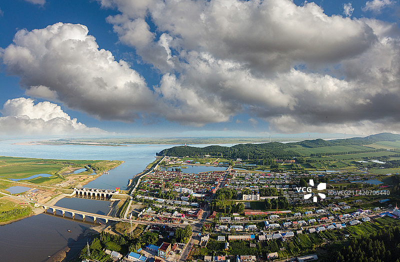 街津口赫哲族居住地图片素材