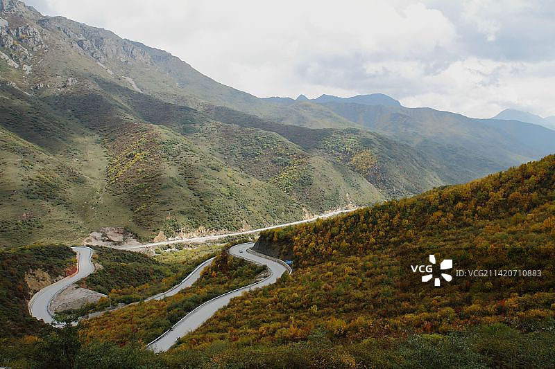 甘肃省的分水岭图片素材