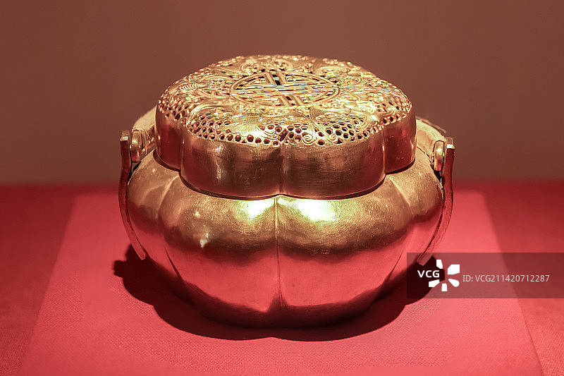 故宫金玉满堂-金手炉-清代图片素材