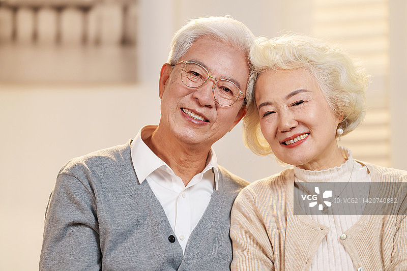 幸福的老年夫妇图片素材