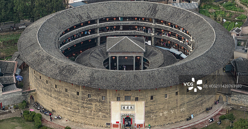 客家名片，福建土楼，有一种古建筑，叫福建永定土楼，屹立几百年堪称民居建筑艺术瑰宝图片素材