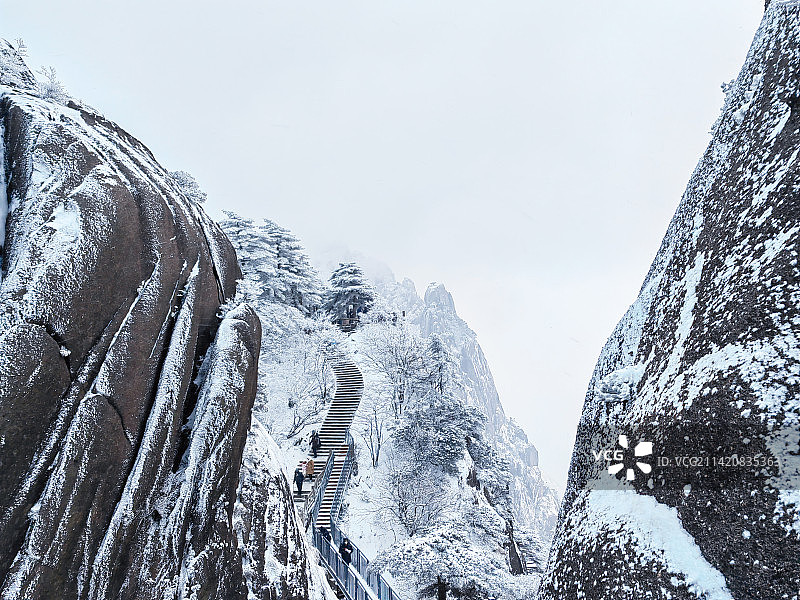 黄山山顶天梯图片素材