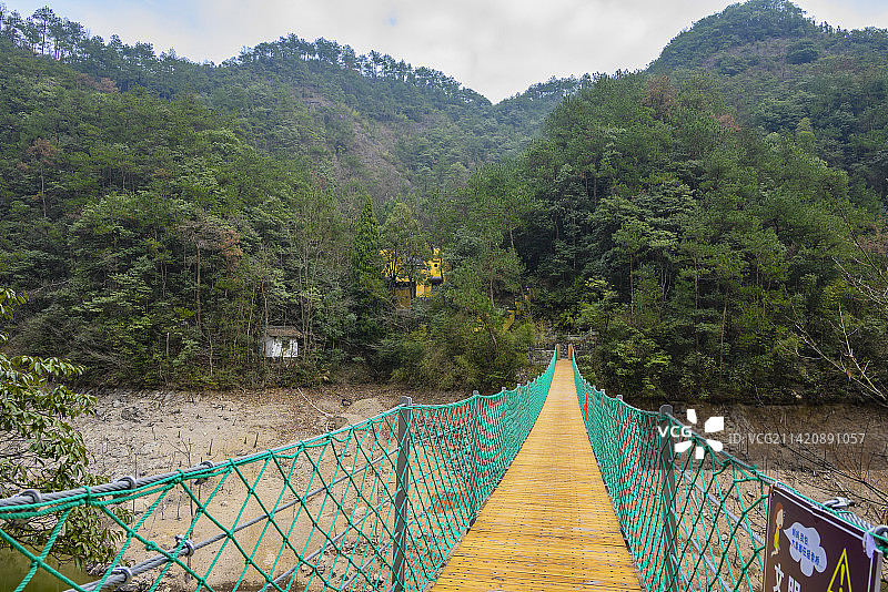 建德大慈岩观音殿缆桥图片素材