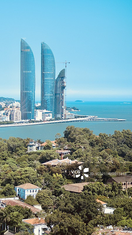 鼓浪屿看双子塔图片素材