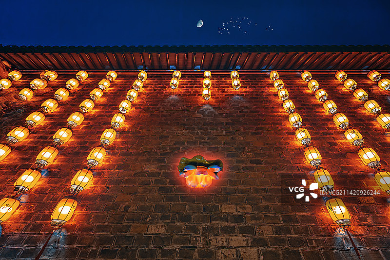 春节期间的秦淮灯会灯光秀+大板巷（南京）图片素材