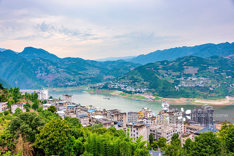 中国湖北恩施巴东县县城风光图片素材