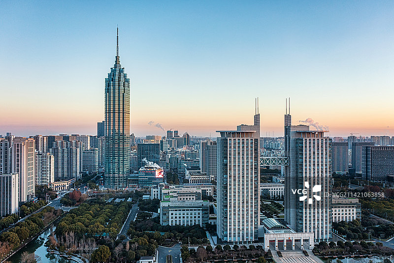 航拍江苏常州城市清晨景观图片素材