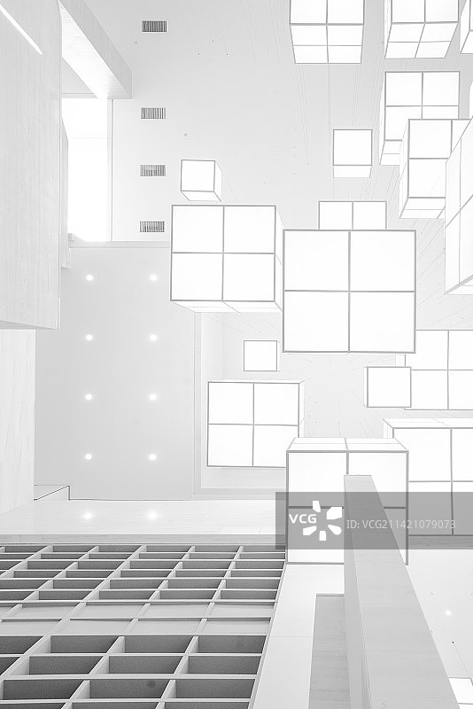 贵阳市观山湖区商务建筑内部创新灯光图片素材