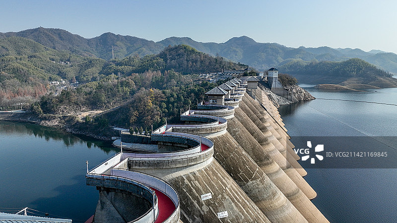 安徽六安金寨梅山水库，88米高的连拱坝，曾经是世界第一高坝图片素材