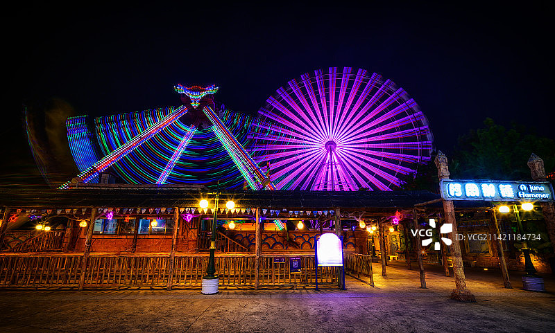 浙江东阳横店影视城梦幻谷，一个只下午开门迎客的大型影视体验主题乐园图片素材