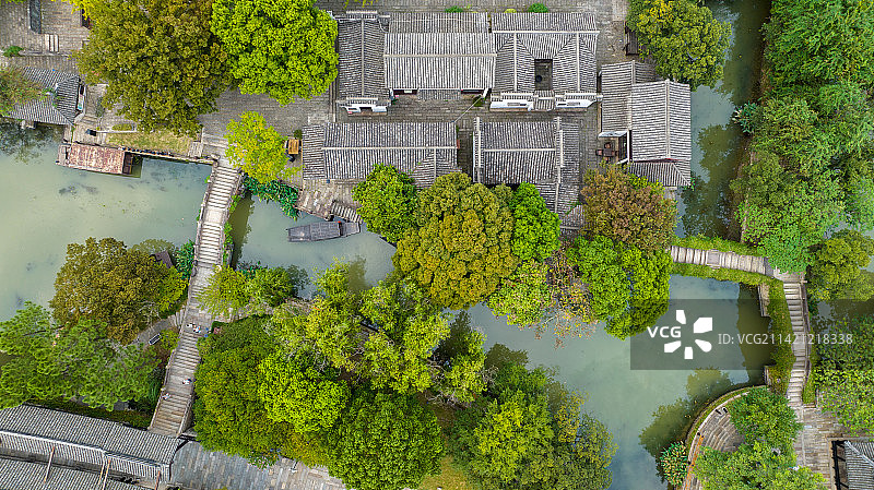 浙江嘉兴4A级景区梅花洲，这里不但有1500年历史的石佛寺、千年银杏树、还有几十栋明清老宅院图片素材