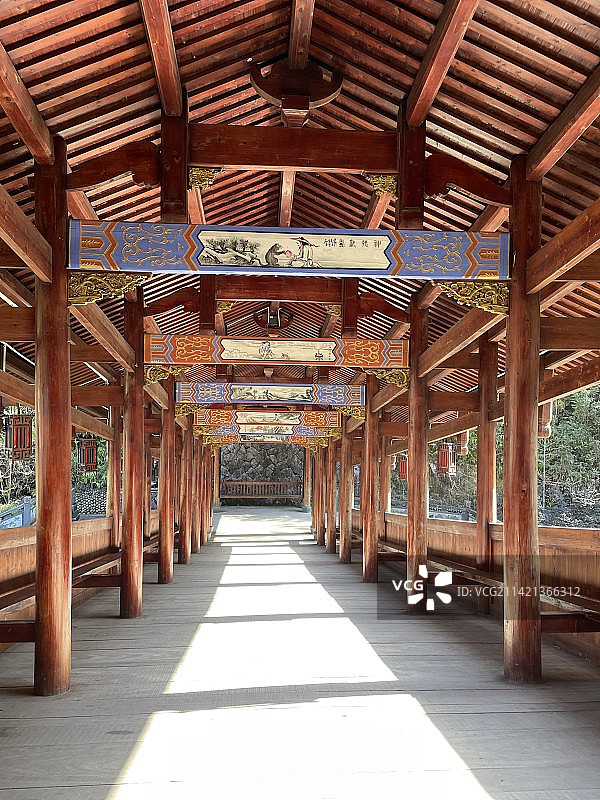 浙江温州泰顺龙凤廊桥图片素材