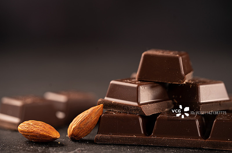 西式风格甜点巧克力图片素材