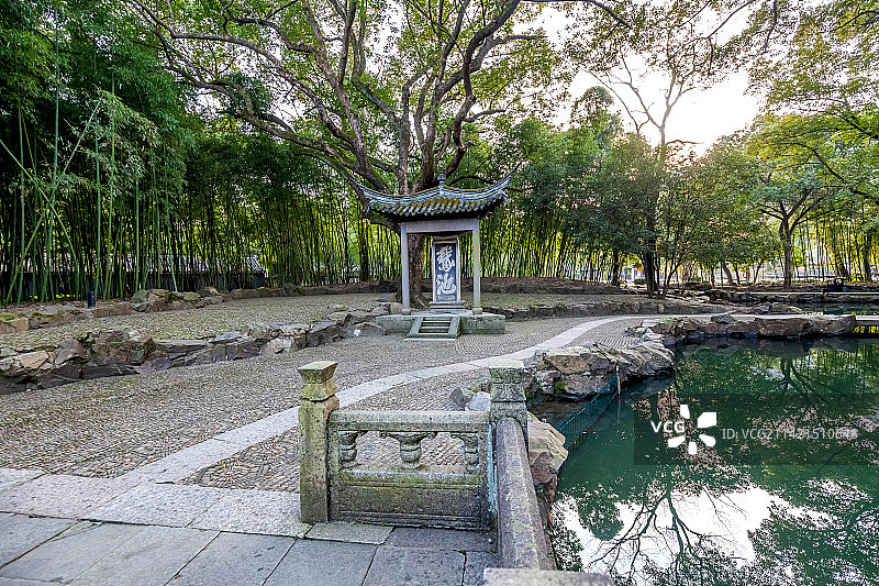 绍兴兰亭景区鹅池碑亭图片素材