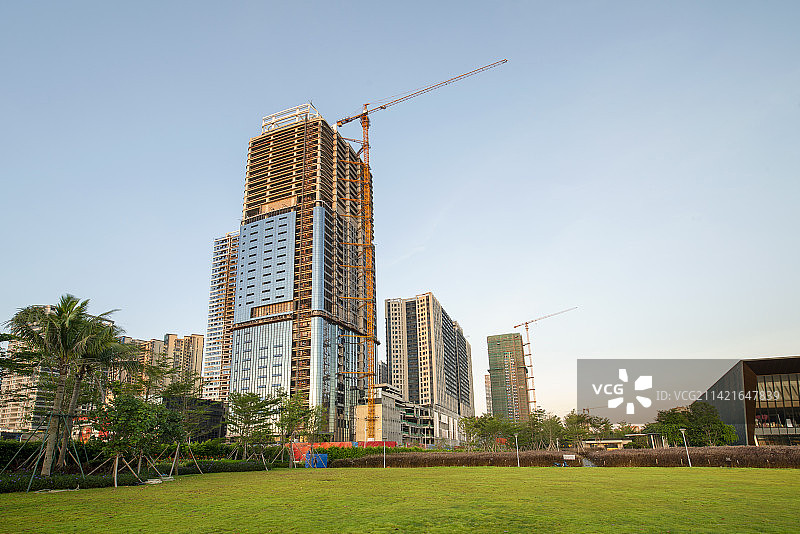 《建设中的高楼》图片素材