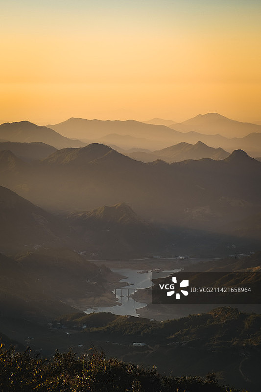 潮州凤凰山日出溪涧图片素材