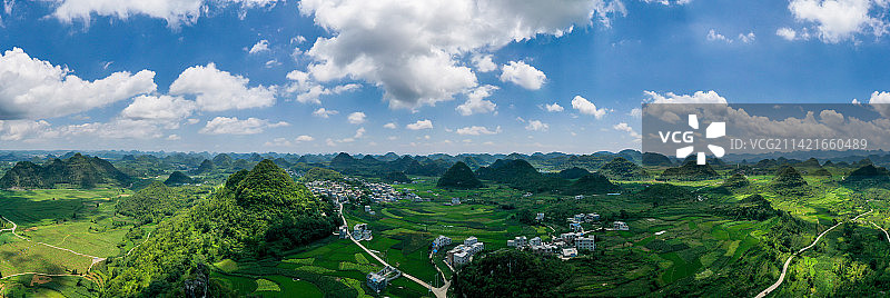 贵州兴义市万峰林及双乳峰航拍图片素材