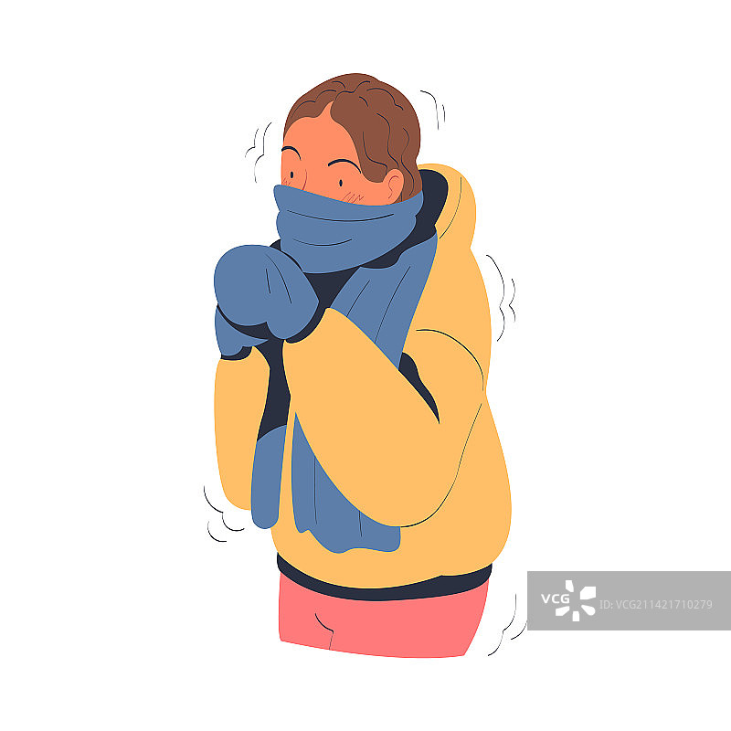 年轻女人穿着暖和的衣服和围巾感到寒冷图片素材