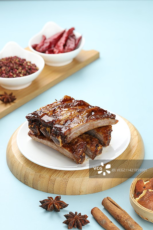 香辣味卤排骨图片素材