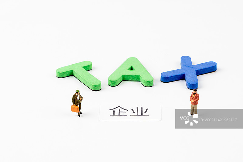 财务风险企业税收静物图片素材