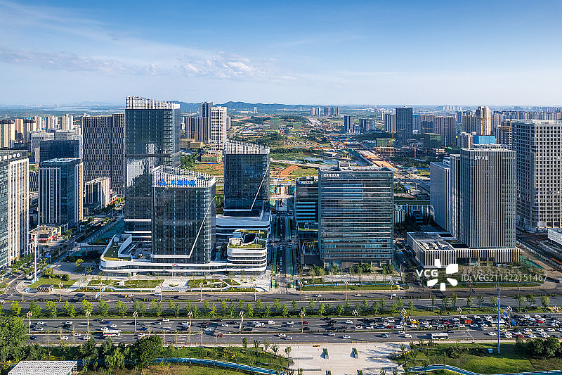 湖北武汉光谷中心城高新大道城市风光图片素材