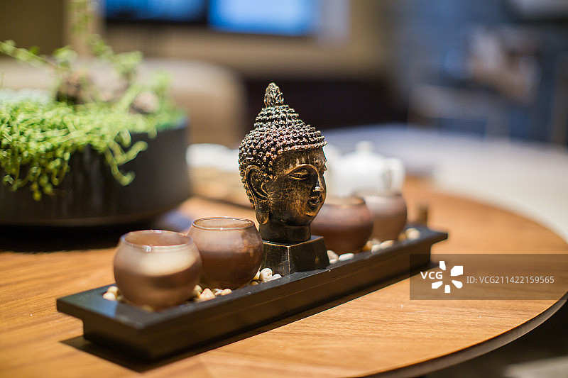 桌子上的茶具特写图片素材