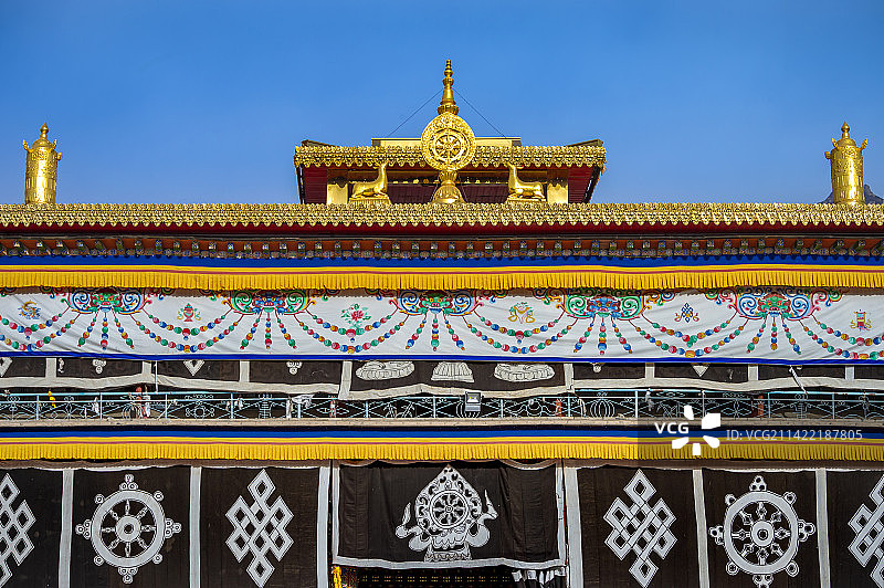 甘南-格尔迪寺-藏传佛教-寺庙图片素材