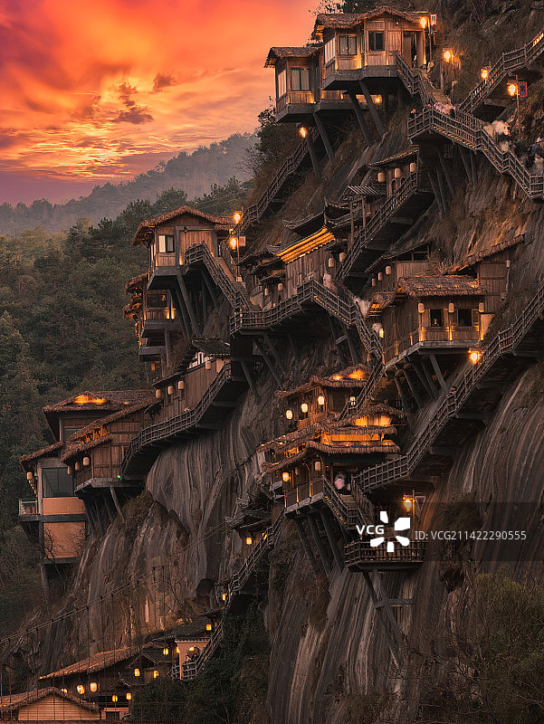 江西上饶网红景区望仙谷悬崖酒店图片素材