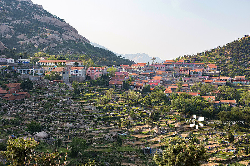 崂山、午后、青山渔村、雾蒙蒙图片素材