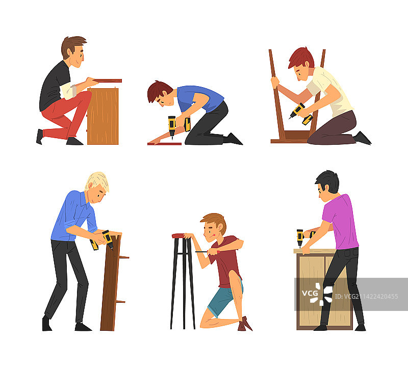 男人们组装家具图片素材