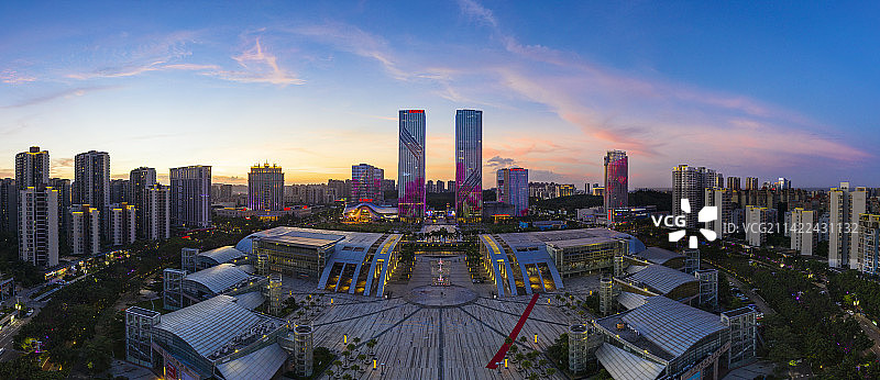 航拍城市风光天际线夜景 广东江门中心商务区地标建筑图片素材